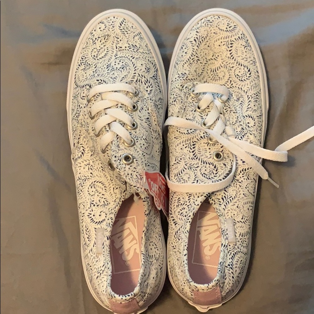Paisley Vans Size 9 NWT